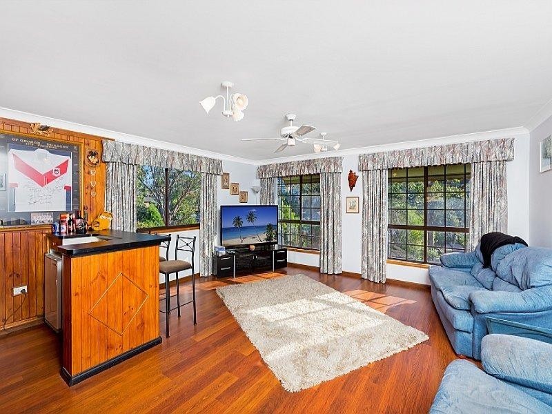 23 Melaleuca Crescent, Tascott NSW 2250