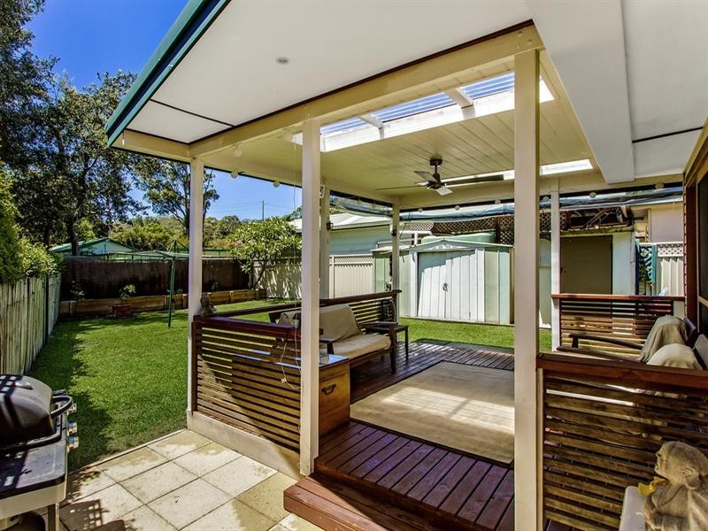 20 Sunshine Drive, Point Clare NSW 2250