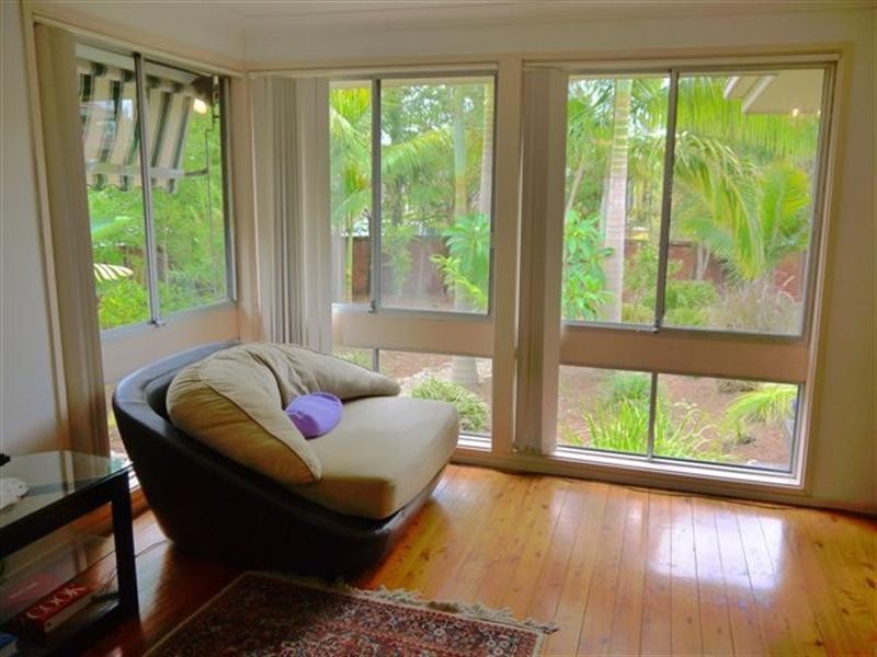 40 Bayline Drive, Point Clare NSW 2250