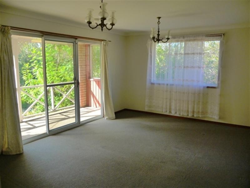 12 Kateena Avenue, Tascott NSW 2250