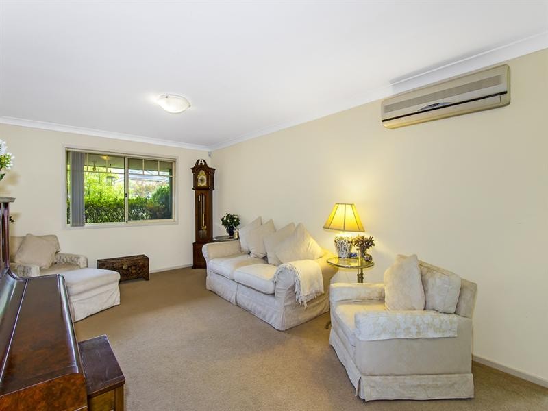 80 Singleton Road, Point Clare NSW 2250