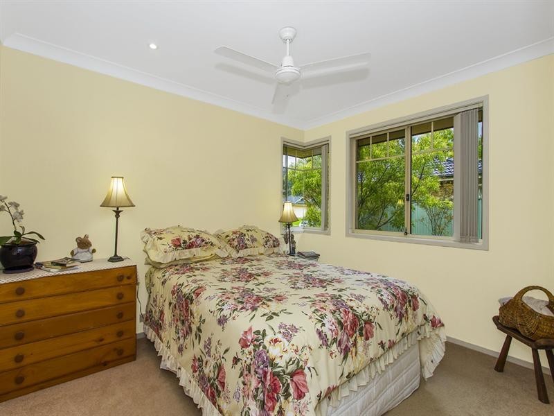 80 Singleton Road, Point Clare NSW 2250
