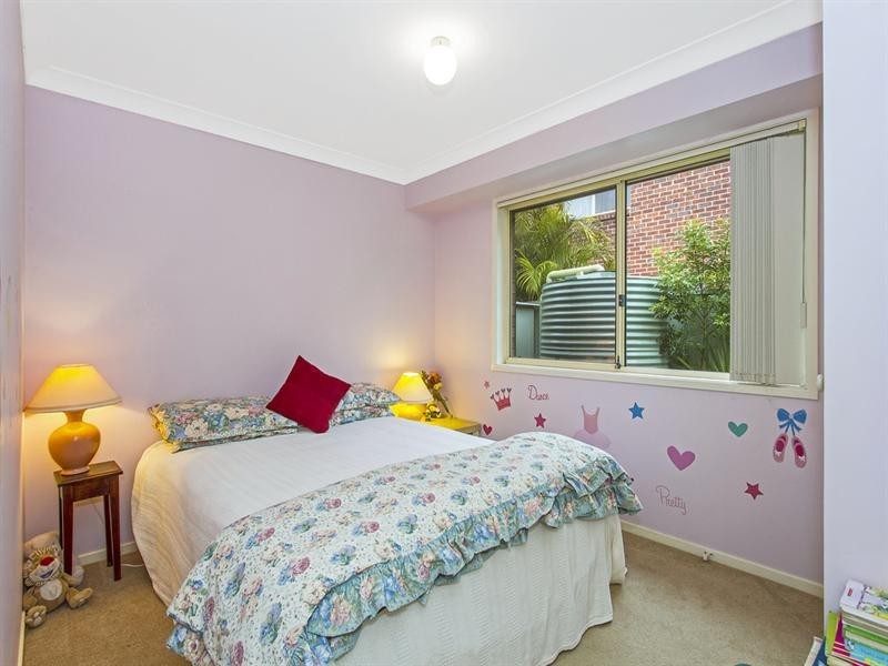 80 Singleton Road, Point Clare NSW 2250