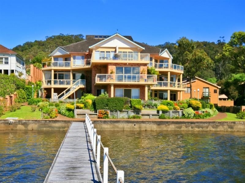 Point Clare NSW 2250