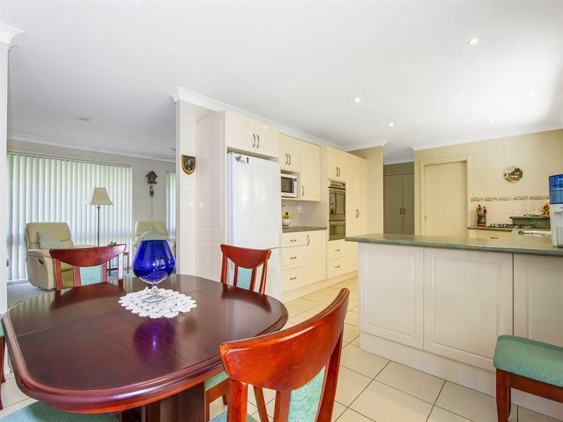 17 Empire Bay Drive, Kincumber NSW 2251