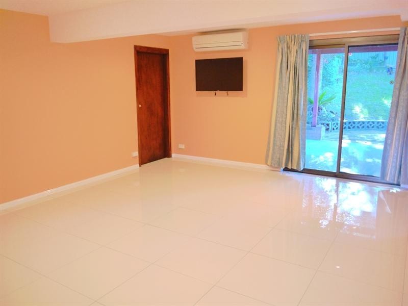 35 Adam Street, Narara NSW 2250