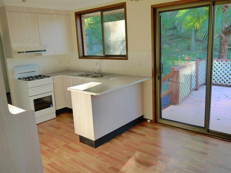 35 Adam Street, Narara NSW 2250