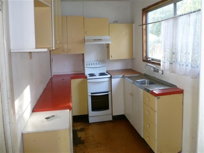 52 Victory Parade, Tascott NSW 2250