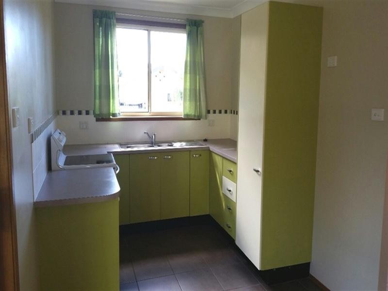 18A Collard Road, Point Clare NSW 2250