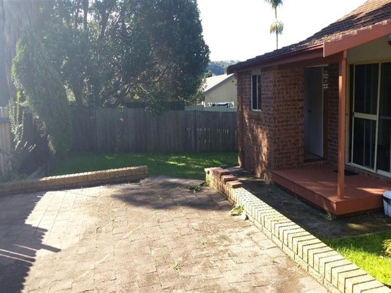 18A Collard Road, Point Clare NSW 2250