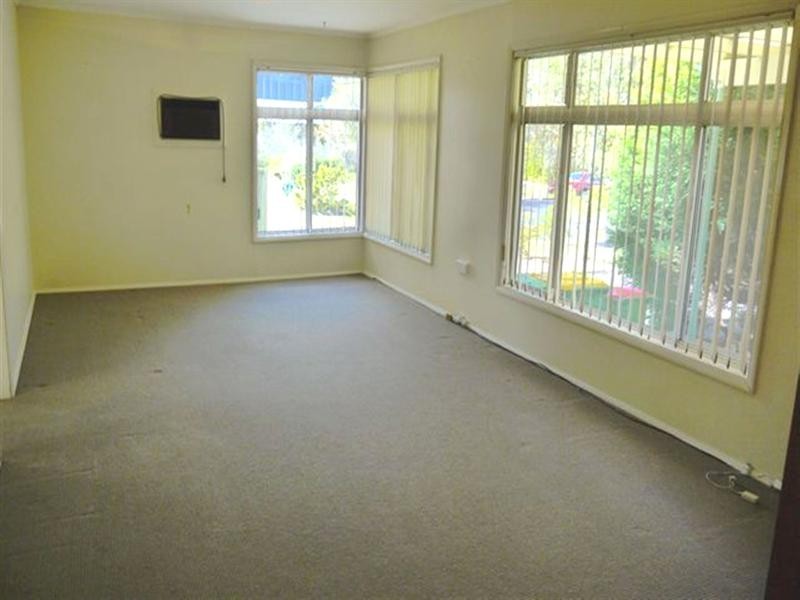 9 Bel-Hilton Parade, West Gosford NSW 2250