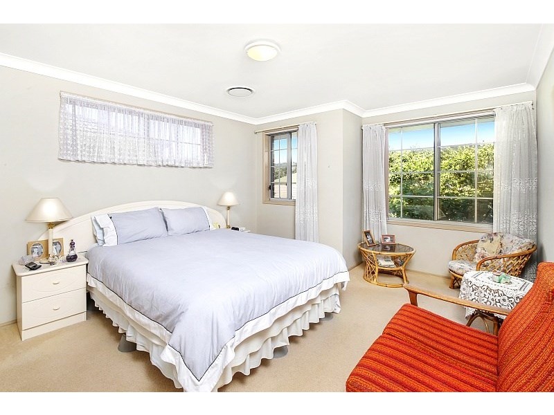 64 Singleton Road, Point Clare NSW 2250