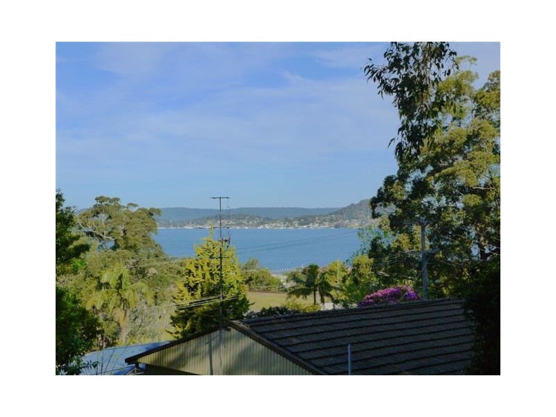 73 Melaleuca Crescent, Tascott NSW 2250