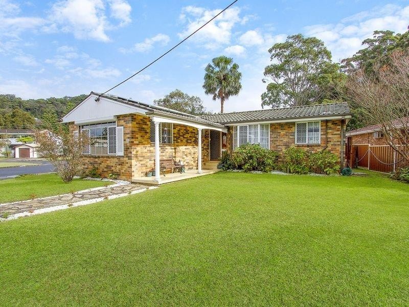 1 Shore Brace, Tascott NSW 2250