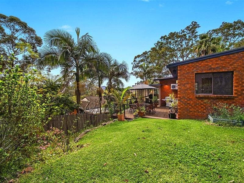 55 Wendy Drive, Point Clare NSW 2250