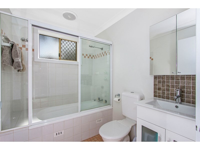 5/219 Brisbane Water Drive, Point Clare NSW 2250