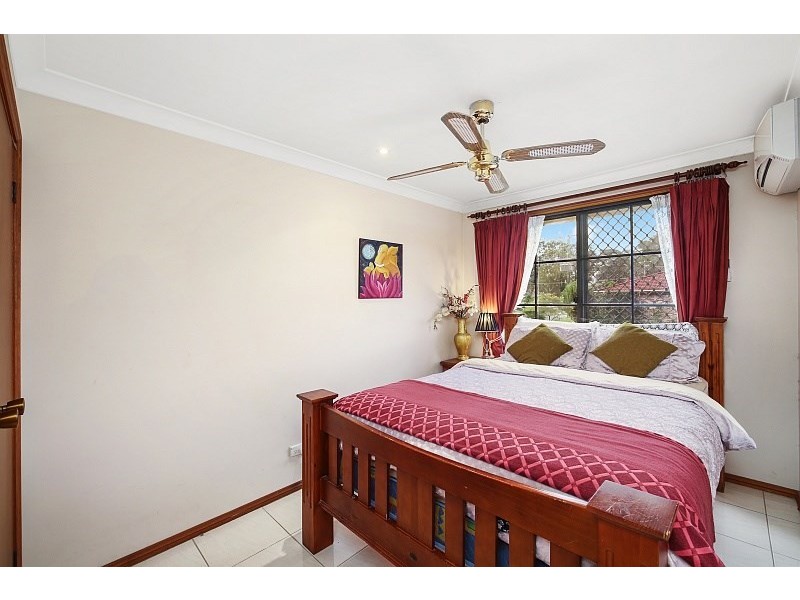 1/7 Robson Close, Point Clare NSW 2250