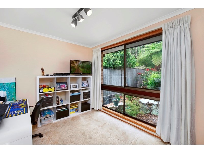 79 Wendy Drive, Point Clare NSW 2250