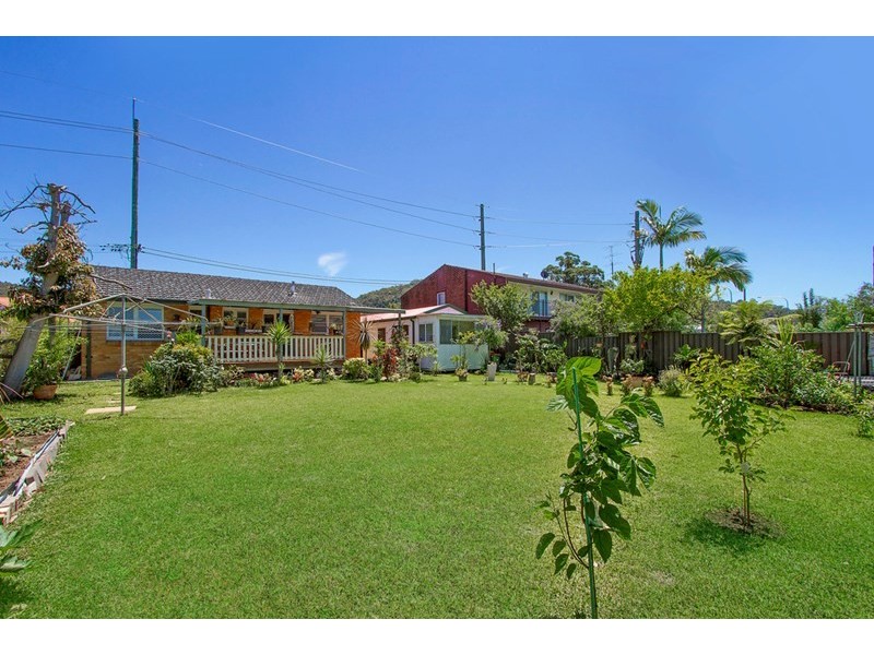 272 Brisbane Water Drive, West Gosford NSW 2250