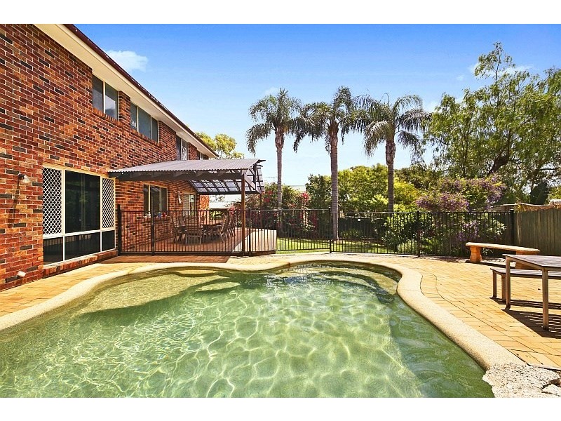 17 Barclay Close, Kariong NSW 2250