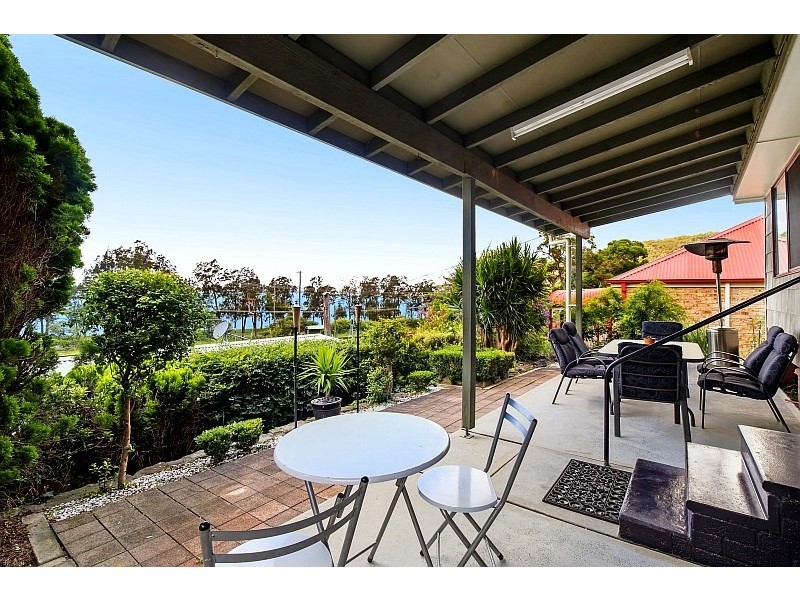 11 Thomas Street, Tascott NSW 2250