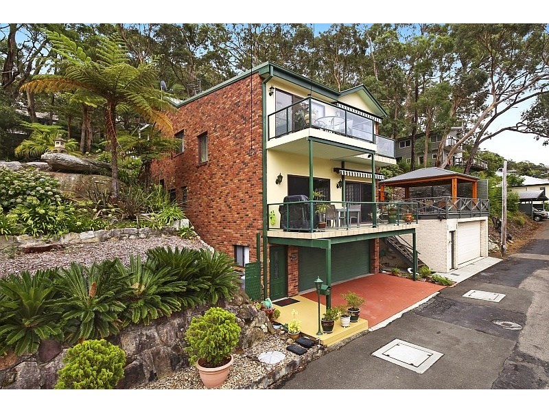 10 Milloo Parade, Mooney Mooney NSW 2083