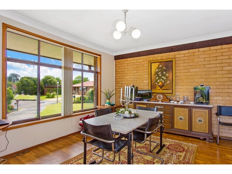 9 Turtle Close, Point Clare NSW 2250