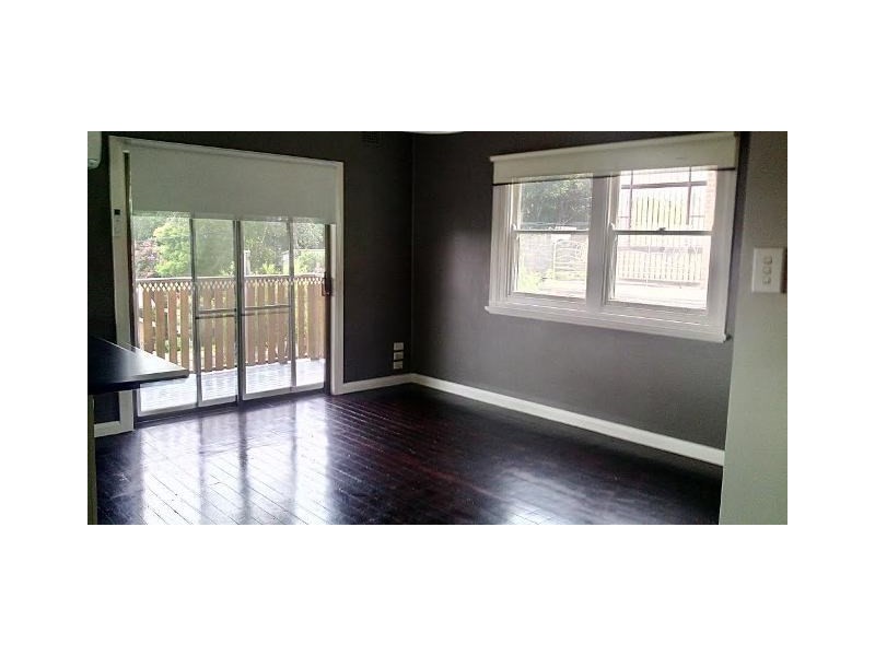 9 Scott Street, Point Clare NSW 2250