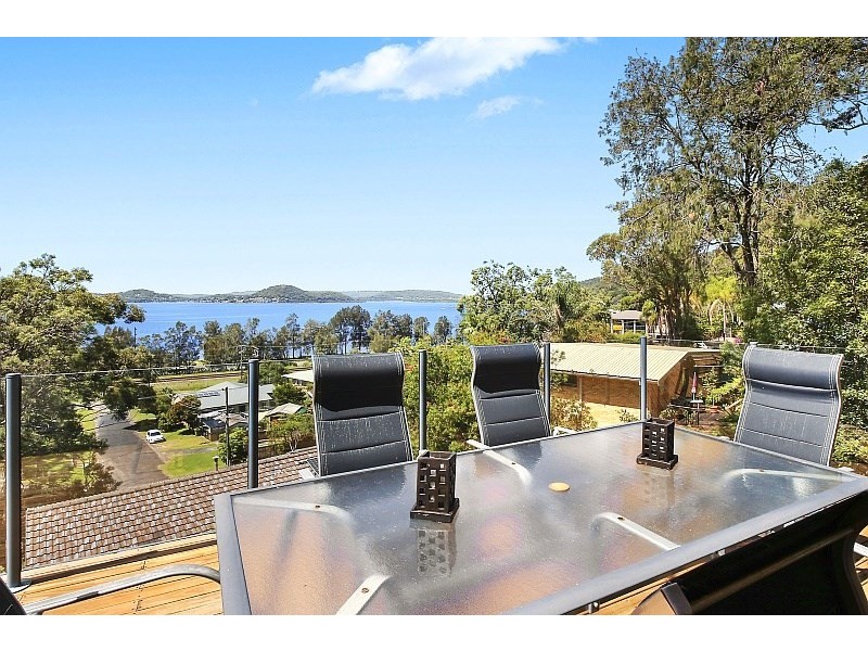 6a Thomas Street, Tascott NSW 2250