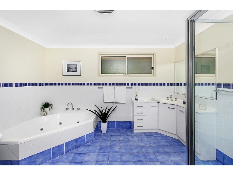 6a Thomas Street, Tascott NSW 2250