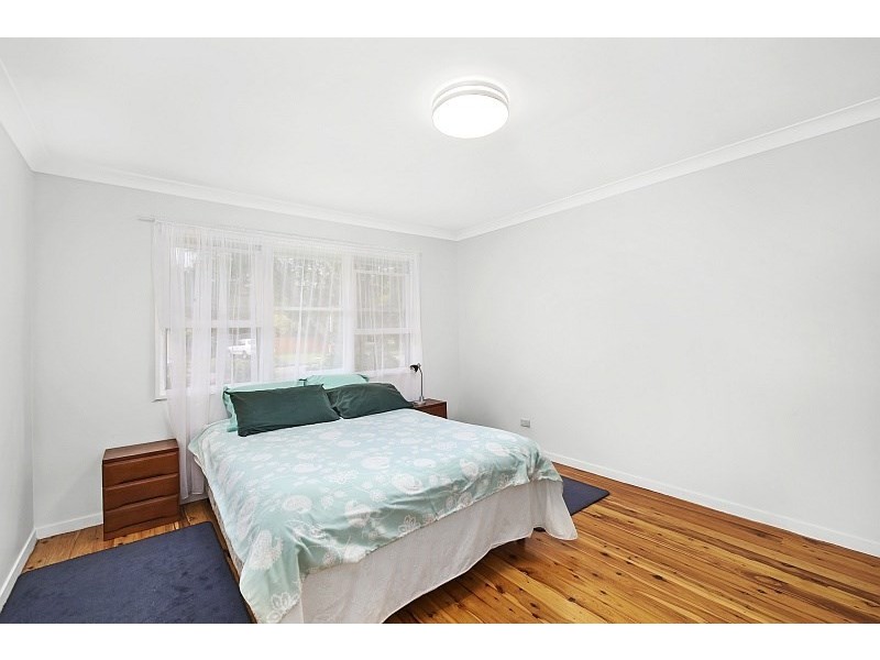 35 Bayline Drive, Point Clare NSW 2250