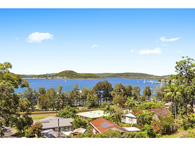 6A Thomas Street, Tascott NSW 2250