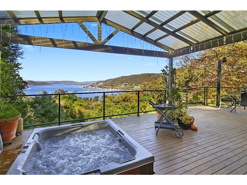 15 Indra Road, Tascott NSW 2250