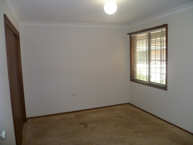 187 Brisbane Water Drive, Point Clare NSW 2250