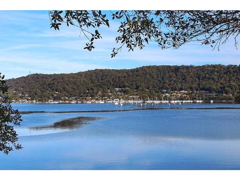 “Baloo” Waterview Crescent, Tascott NSW 2250