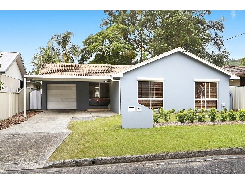 16 Sunshine Drive, Point Clare NSW 2250