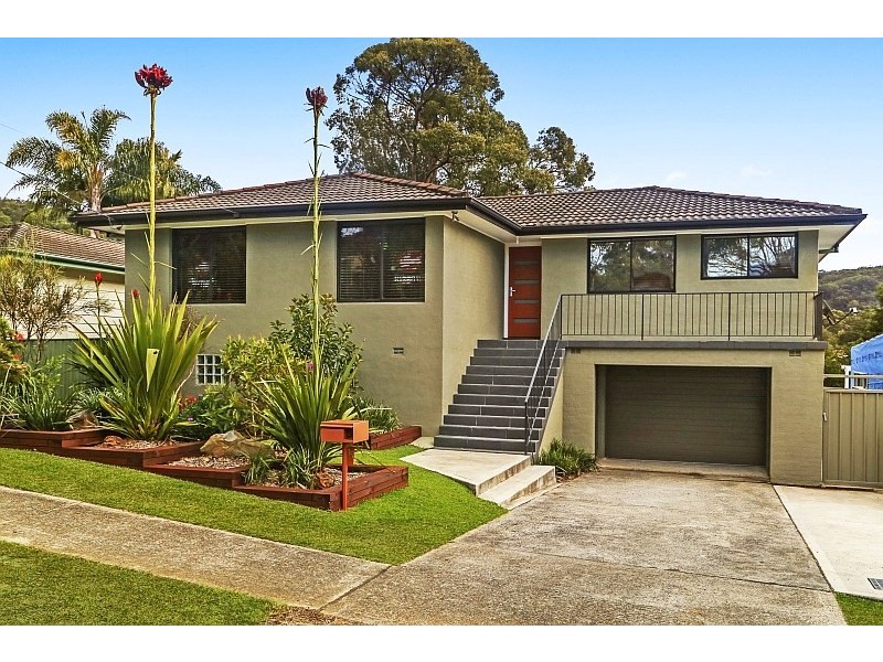 19 Sunnyside Avenue, Point Clare NSW 2250