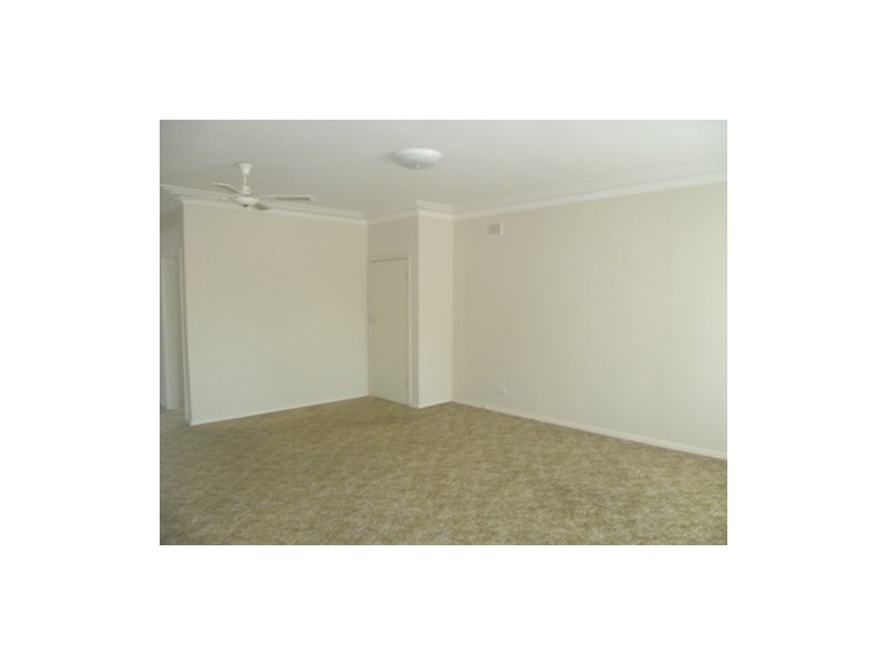 65 Brisbane Water Drive, Point Clare NSW 2250