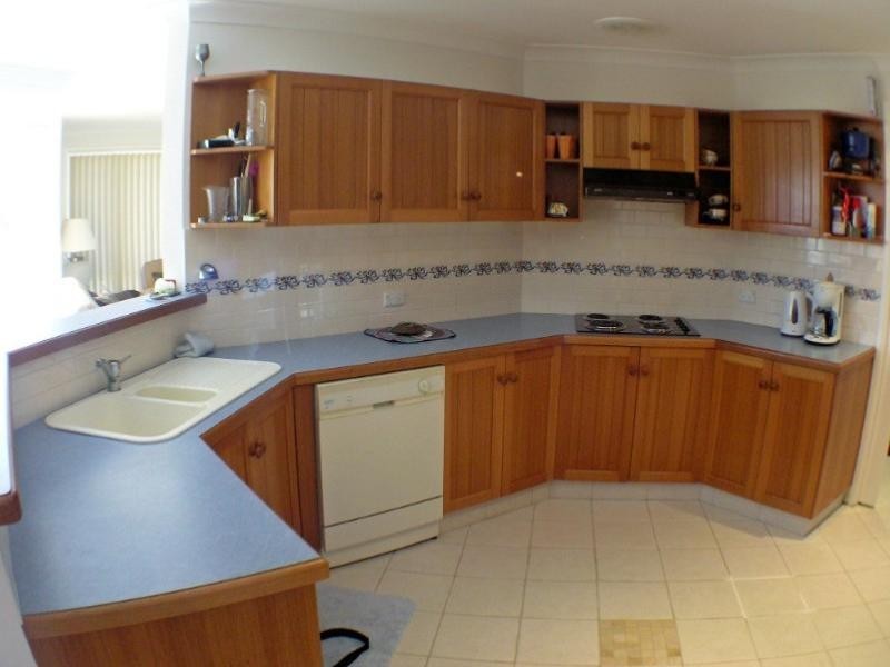 16a Talinga Avenue, Point Clare NSW 2250