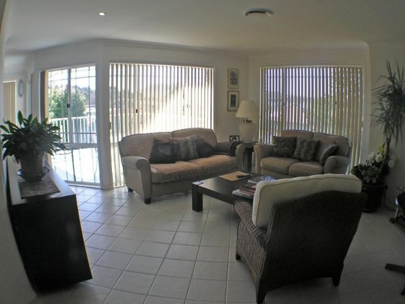 16a Talinga Avenue, Point Clare NSW 2250