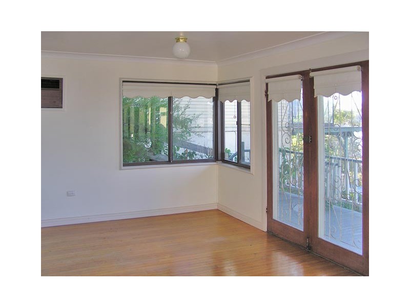 306 Glenrock Pd, Tascott NSW 2250