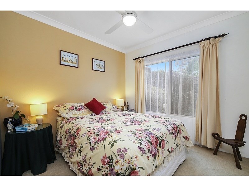 14/9-13 Kurrawa Avenue, Point Clare NSW 2250