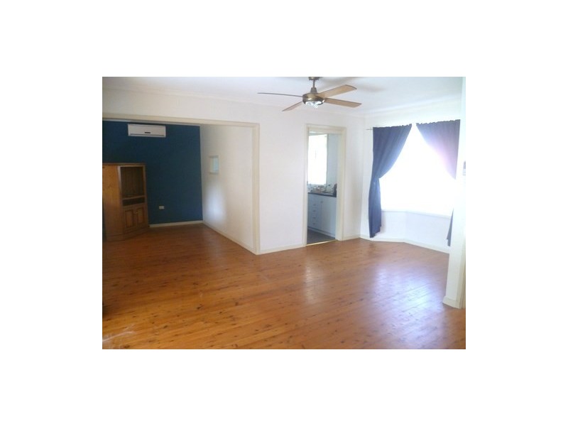 1 Shore Brace, Tascott NSW 2250