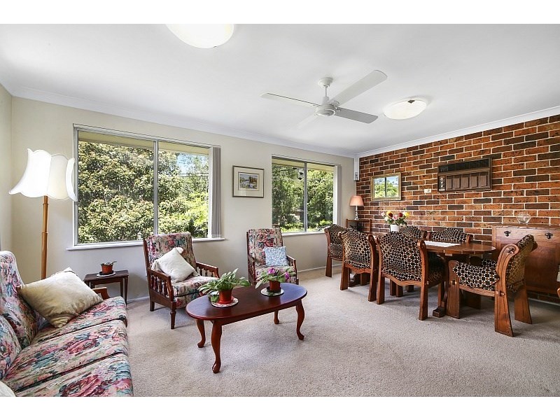 39 Wendy Drive, Point Clare NSW 2250