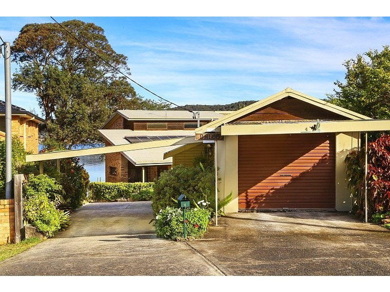 4 Waterview Crescent, Tascott NSW 2250