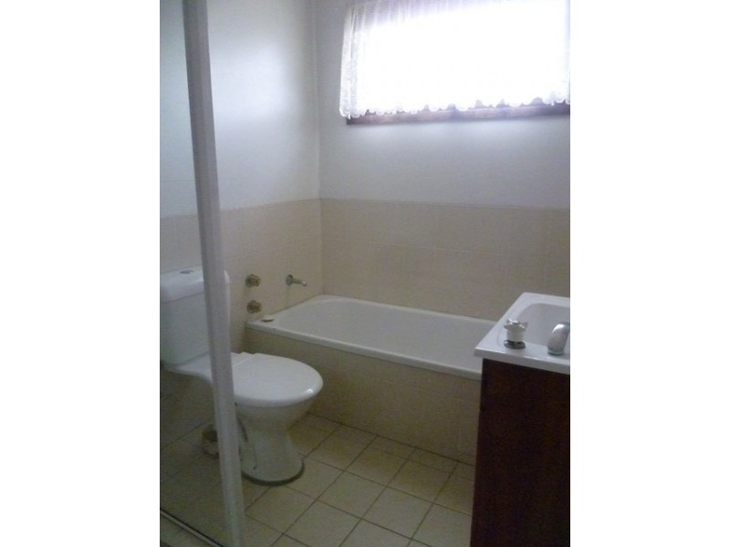 3 Ferguson Close, West Gosford NSW 2250