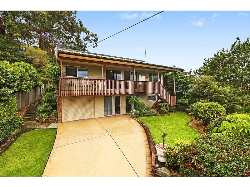 32 Sandstone Crescent, Tascott NSW 2250