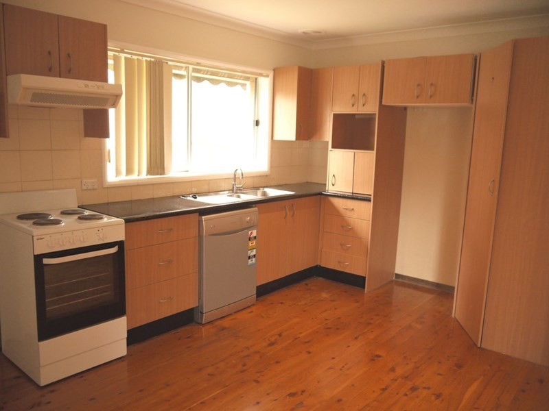 19A Sunshine Drive, Point Clare NSW 2250