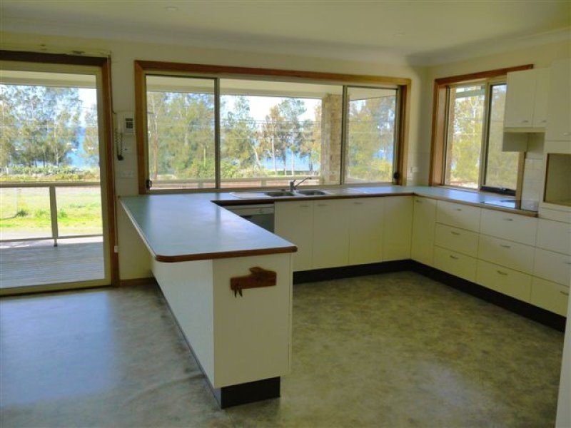 294 Glenrock Parade, Tascott NSW 2250