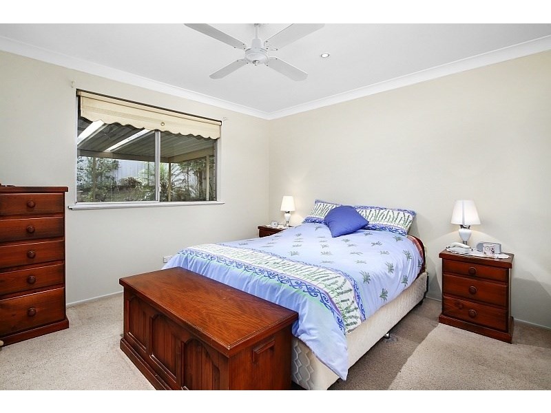 39 Wendy Drive, Point Clare NSW 2250